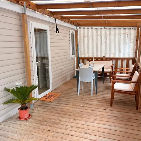 Campsite Mobilehome, Camping, Quatre Etoiles Saint-Hilaire-de-Riez